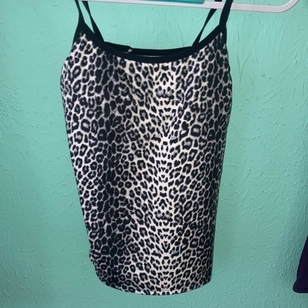 Vince Camuto Leopard swim top
